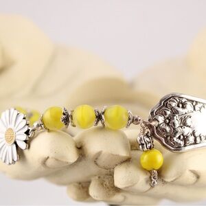 Silverplated and glass beaded bracelet